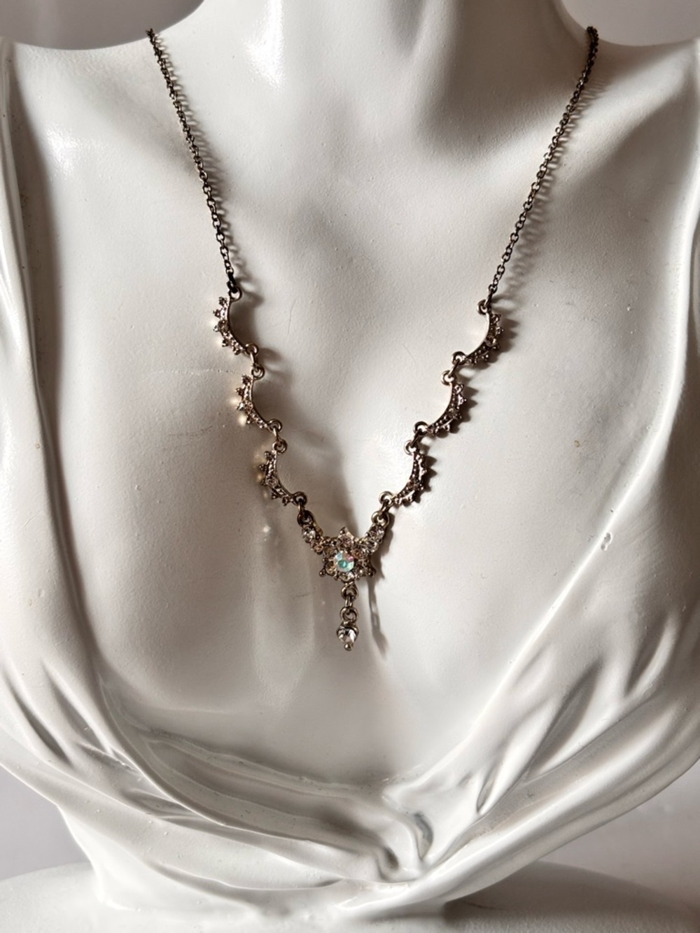 Vintage Silver tone ab Crystal Floral Drop Necklace